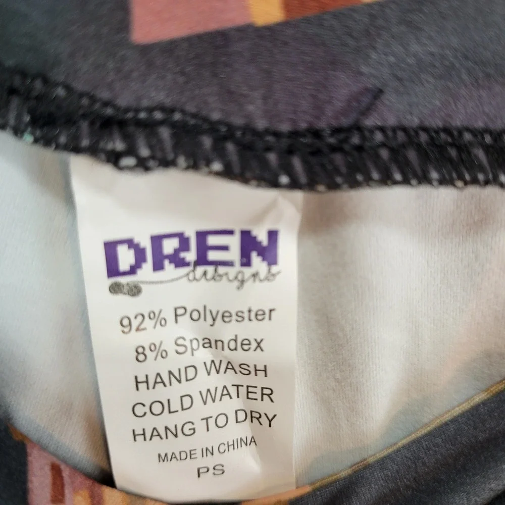 Dren Designs Castles Galore Polyester‎ Spandex Ankle Leggings Plus Size